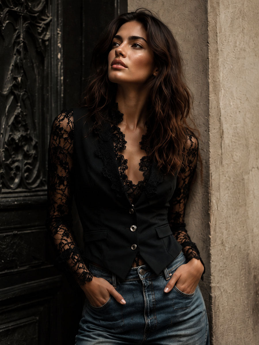 Noemie | Blazer negro de corte alto con mangas semitransparentes