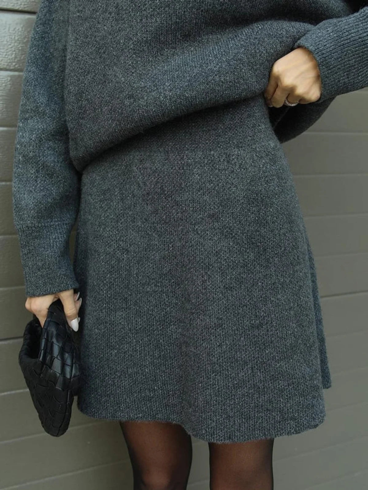 Sofia I Conjunto de falda y jersey oversize de punto